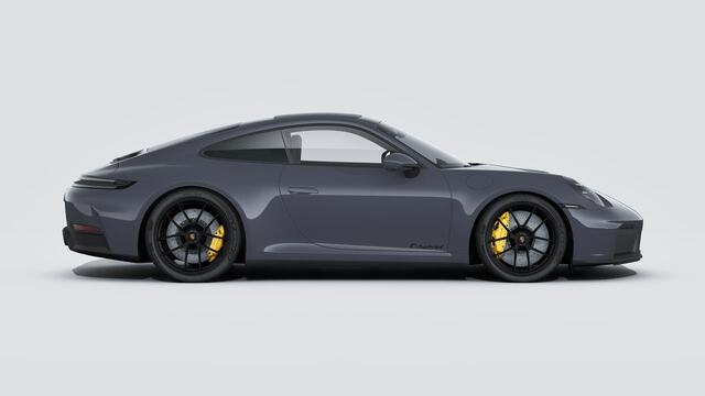 Porsche 911 Carrera GTS