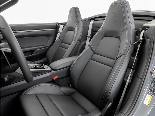 Porsche 911 Carrera Cabriolet