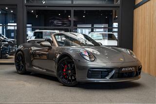 porsche-992-911-4s-cabriolet-lift-s