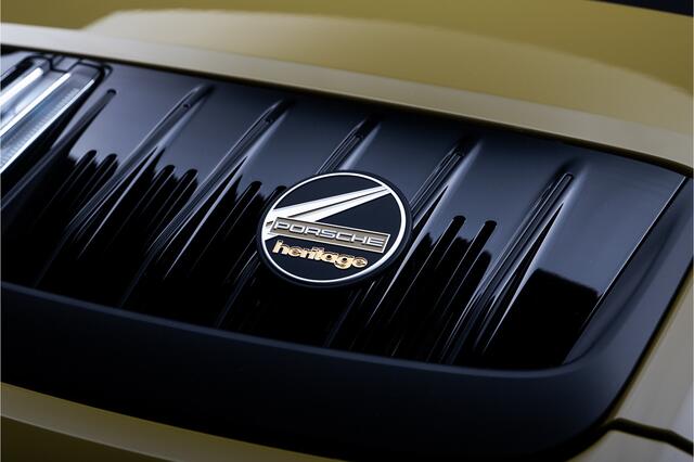 Porsche 992 911 Cabrio Spirit 70 PDCC | Liftsystem VA