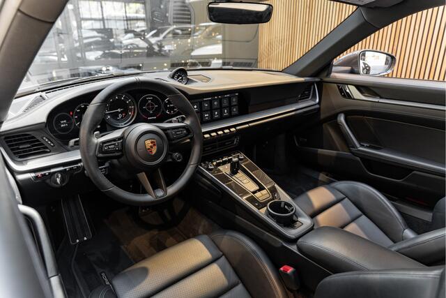 Porsche 992 911 Carrera 4S Coupé Sportdesign ACC Pano 3.0 Carrera 4 S