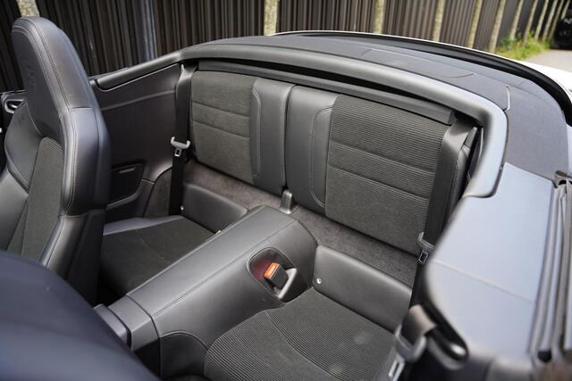Porsche 992 911 Cabriolet 3.8 Turbo S Manufaktur
