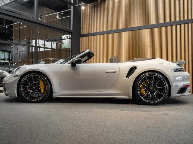 Porsche 992 911 Turbo S Cabrio Sport Design Burmester Turbo S Exclusive Manufaktur