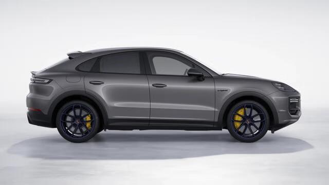 Porsche CAYENNE Turbo E-Hybrid Coupé met GT-Pakket