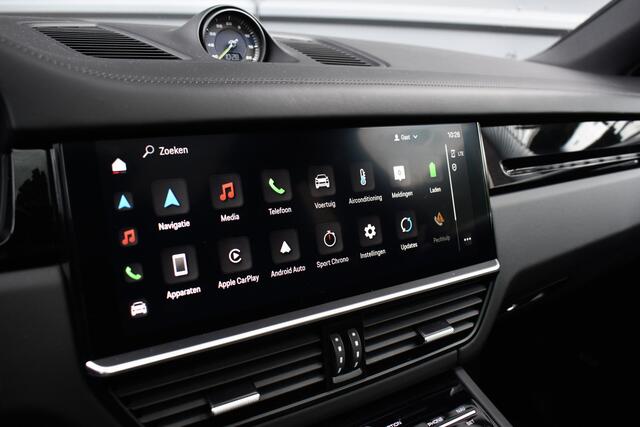 Porsche CAYENNE Coupé 3.0 E-Hybrid 462pk Sport Design | Panoramadak | 22'' Velgen | ACC | Head-Up | Bose | Sportchrono | Leder Dashbord |