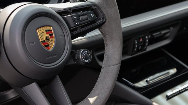 Porsche CAYENNE Coupé 4.0 Turbo E-Hybrid SportDesign | Head-up | Stoelventilatie | InnoDrive | Soft-Close | HD Matrix | Trekhaak