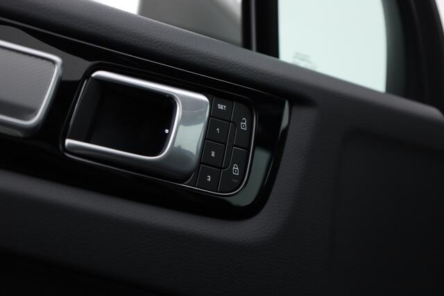 Porsche CAYENNE 3.0 E-Hybrid Platinum Edition | Pano | Sport chrono | 22'' | Luchtvering | Bose Audio | Adapt. Cruise