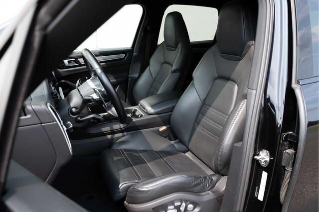 Porsche CAYENNE 3.0