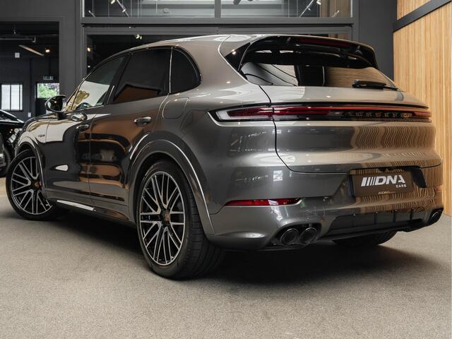 Porsche CAYENNE E-Hybrid Sport Design 18-Weg Sport Stoelen E-Hybrid Mega Vol ACC Volleder
