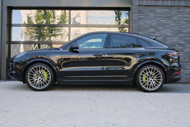 Porsche CAYENNE Coupé 3.0 E-Hybrid | BOSE | LUCHTVERING | ELEK TREKHAAK | DODE HOEK | 4X STOELVERW |