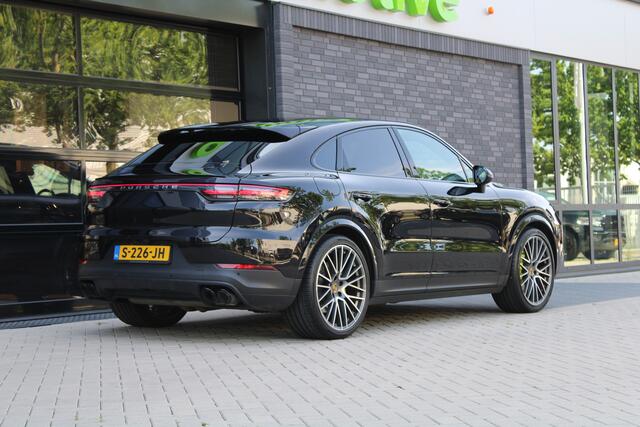 Porsche CAYENNE Coupé 3.0 E-Hybrid | BOSE | LUCHTVERING | ELEK TREKHAAK | DODE HOEK | 4X STOELVERW |