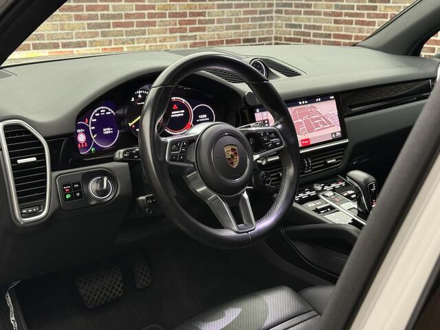 Porsche CAYENNE 3.0 E-Hybrid DAK LUCHTVERING LEDER SOFTCLOSE CHRONOS DEALERONDERHOUDEN