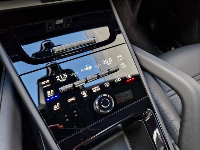 Porsche CAYENNE Coupé 3.0 E-Hybrid | BTW-AUTO | Soft-Close | Luchtvering | Key-Less | BOSE | Stoelventilatie | Stuurverwarming | Pano | BSD |