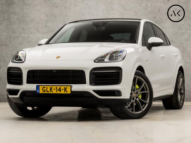 Porsche CAYENNE Coupé 3.0 E-Hybrid SportDesign 463Pk Automaat (SPORTCHRONO PAKKET, PANORAMADAK, ALCANTARA STUUR EN HEMEL, APPLE CARPLAY, LUCHTVERING, KUIPSTOELEN, SFEERVERLICHTING, 360 CAMERA, HEAD-UP DISPLAY, NIEUWSTAAT)
