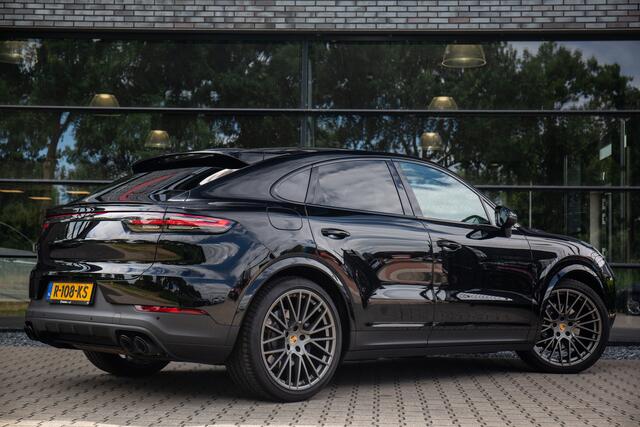 Porsche CAYENNE Coupé 3.0 E-Hybrid Platinum Edition