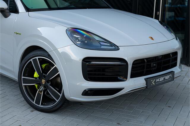 Porsche CAYENNE Coupé 3.0 E-Hybrid Sport Design Pano GTS stoel PDLS Head Up Sport Chrono Nachtz. 360Cam Luchtv. Trekhaak