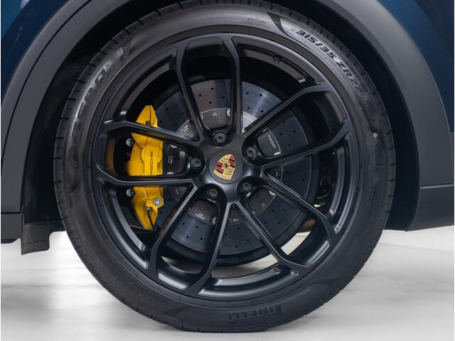 Porsche CAYENNE Turbo E-Hybrid Coupé met GT-paket