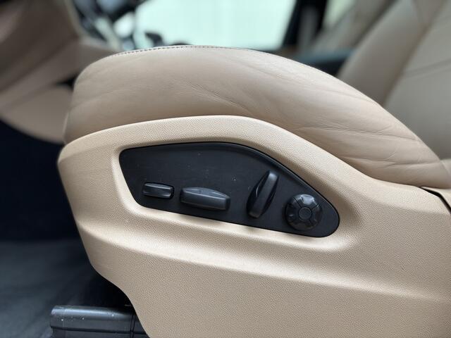Porsche CAYENNE 3.0 E-Hybrid Platinum Edition | VOL | BOSE | Panorama |