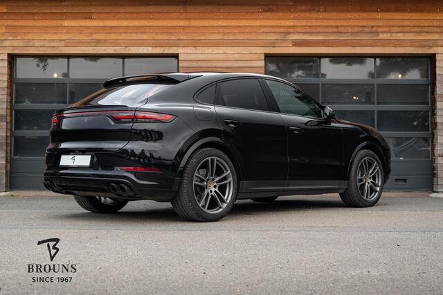 Porsche CAYENNE Coupé 3.0 Platinum Edition | 1e Eig.| RearSeat Ent | ACC | Sportuitlaat