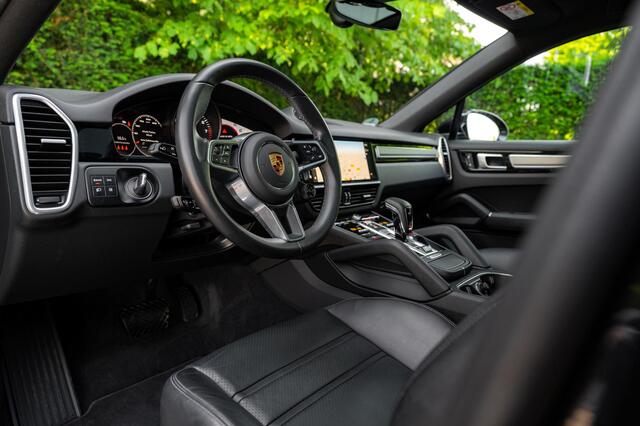 Porsche CAYENNE Coupé 3.0 Platinum Edition | 1e Eig.| RearSeat Ent | ACC | Sportuitlaat