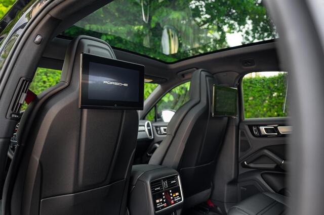 Porsche CAYENNE Coupé 3.0 Platinum Edition | 1e Eig.| RearSeat Ent | ACC | Sportuitlaat