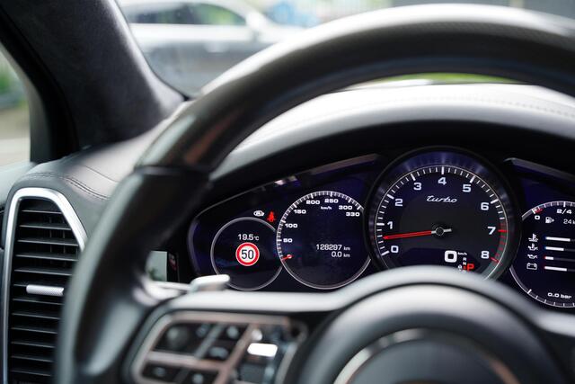 Porsche CAYENNE 4.0 Turbo Panoramadak Bose