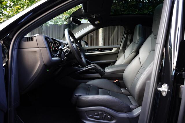 Porsche CAYENNE Coupé 3.0 E-Hybrid BTW Sport Design Pakket Trekhaak Sportuitlaat