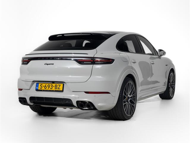 Porsche CAYENNE E-Hybrid Coupé Platinum Edition