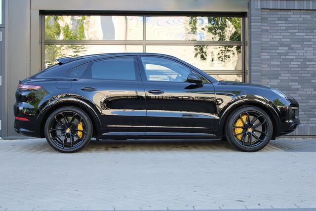 Porsche CAYENNE Coupé 4.0 Turbo | BURMESTER | NACHTZICHT | HUD | 4WIELSTURING | 360 | SOFT-CLOSE |