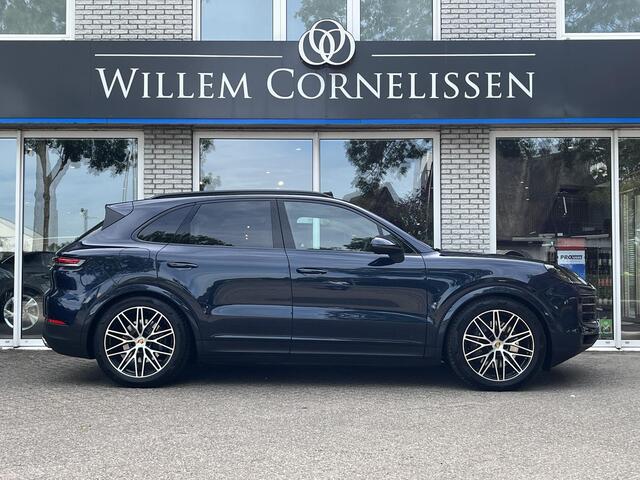 Porsche CAYENNE 3.0 E-Hybrid Pano ACC Luchtvering Sportstoelen 18-