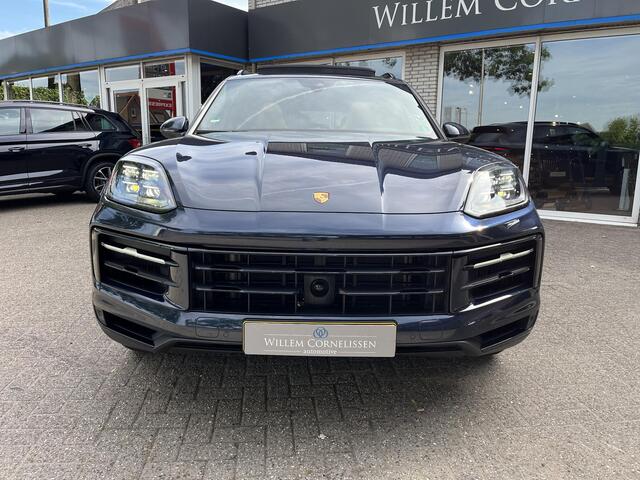 Porsche CAYENNE 3.0 E-Hybrid Pano ACC Luchtvering Sportstoelen 18-