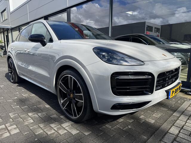 Porsche CAYENNE Coupé 3.0 E-Hybrid Platinum Edition