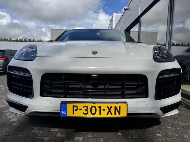 Porsche CAYENNE Coupé 3.0 E-Hybrid Platinum Edition