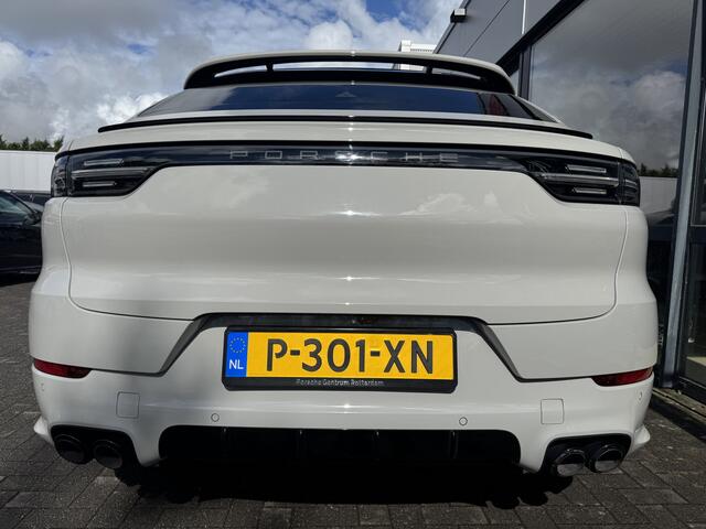 Porsche CAYENNE Coupé 3.0 E-Hybrid Platinum Edition