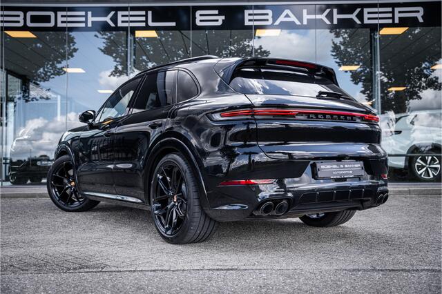 Porsche CAYENNE 3.0 E-Hybrid ** Panodak ** 14-weg ** Sport Chrono ** Trekhaak 4-wiel sturing ** Sport Design ** Matrix-LED ** NP 152K Massage ** Nachtzicht