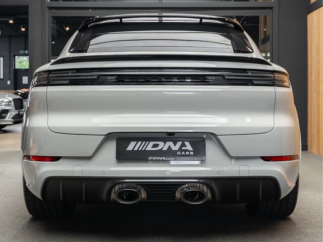 Porsche CAYENNE Coupé Turbo E-Hybrid Carbon Sport Uitlaat 4.0 Turbo E-Hybrid Keramisch