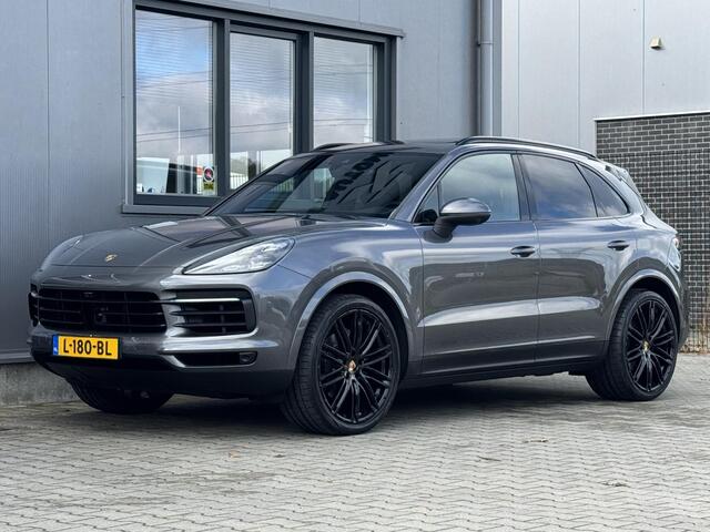 Porsche CAYENNE 3.0 340 PK | Achteras besturing | Pano dak | Trekhaak | Leder dashboard | Luchtvering