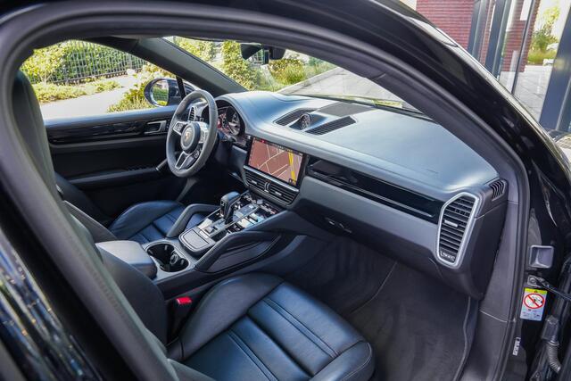 Porsche CAYENNE Coupé 3.0 462pk E-Hybrid |keramisch|panoramadak|Bose|memory|head-up|achterasbesturing|sportuitlaat|360 camera|sport design|sport chrono|18-voudige sportstoelen|luchtvering|elek. trekhaak|