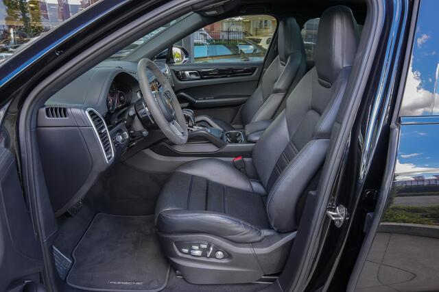 Porsche CAYENNE Coupé 3.0 462pk E-Hybrid |keramisch|panoramadak|Bose|memory|head-up|achterasbesturing|sportuitlaat|360 camera|sport design|sport chrono|18-voudige sportstoelen|luchtvering|elek. trekhaak|