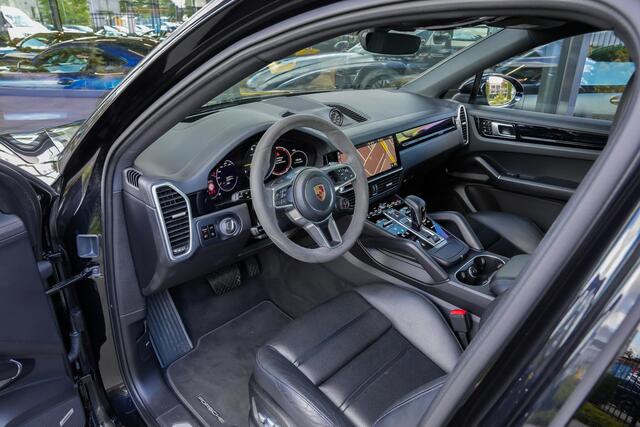 Porsche CAYENNE Coupé 3.0 462pk E-Hybrid |keramisch|panoramadak|Bose|memory|head-up|achterasbesturing|sportuitlaat|360 camera|sport design|sport chrono|18-voudige sportstoelen|luchtvering|elek. trekhaak|