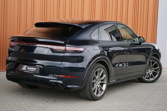 Porsche CAYENNE 3.0 Coupé E-Hybrid Platinum Edition Panodak Design Pakket Luchtv. Chrono ACC Approved