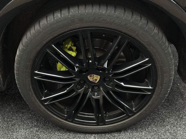 Porsche CAYENNE 3.0 S E-Hybrid Panorama Camera Elek Stoel Leer BTW Auto