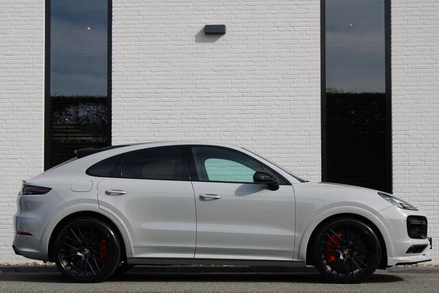 Porsche CAYENNE Coupé 4.0 Turbo S E-Hybrid / Sportdesign Pakket / Hoogglans / Krijt / Vol Opties / NIEUWSTAAT