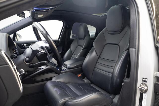 Porsche CAYENNE Coupé 3.0 E-Hybrid | 21 Inch |