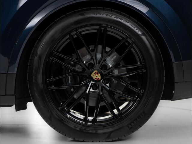 Porsche CAYENNE Coupé E-Hybrid