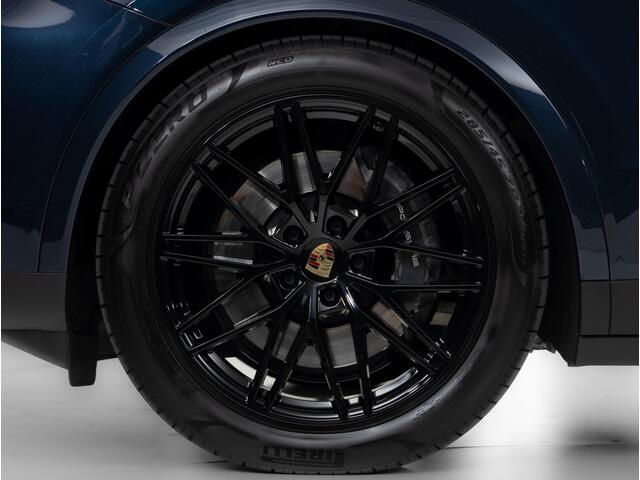 Porsche CAYENNE Coupé E-Hybrid