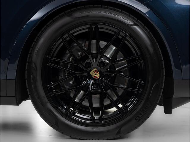 Porsche CAYENNE Coupé E-Hybrid