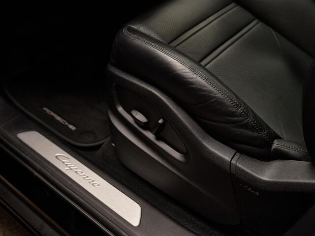 Porsche CAYENNE Coupé 3.0 E-Hybrid, SportDesign, 22", pano, luchtv., PASM, ACC, matrix-LED, Bose, sp.chrono, camera, privacy