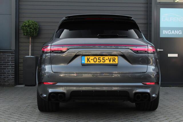 Porsche CAYENNE 4.0 Turbo S E-Hybrid | Porsche Approved | Keramisch | Luchtvering | Trekhaak