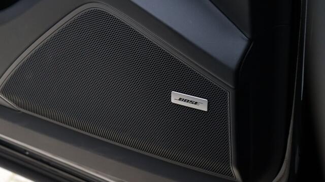 Porsche CAYENNE Coupé 3.0 E-Hybrid SportDesign | Head-up | Soft-Close | BOSE Sound | Surround View | Trekhaak | Panoramadak